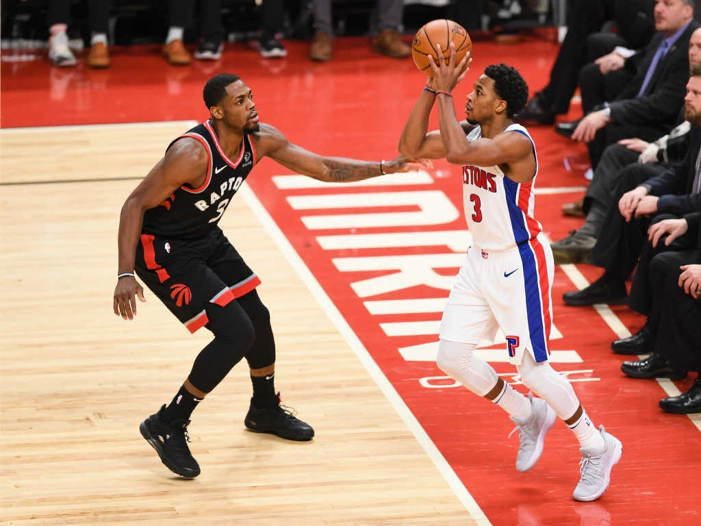 他的篮板拼 他的篮板拼